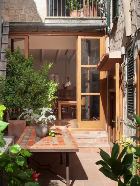 Located in the heart of Fornalutx, this unique terraced house offers a harmonious blend of traditional charm and modern comfort. — photo 7