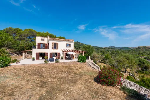 Arta, beautiful finca with sea views and pool as well as guest house near Arta — photo 3