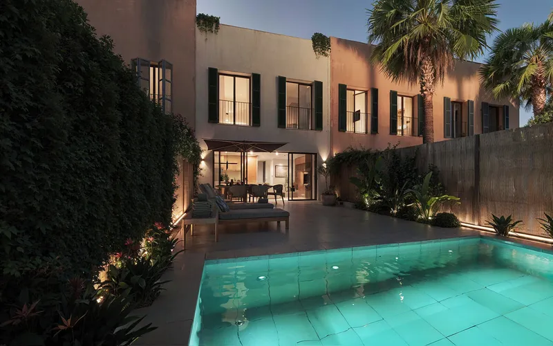 Traditional houses with private pool for sale in Campos — photo 1