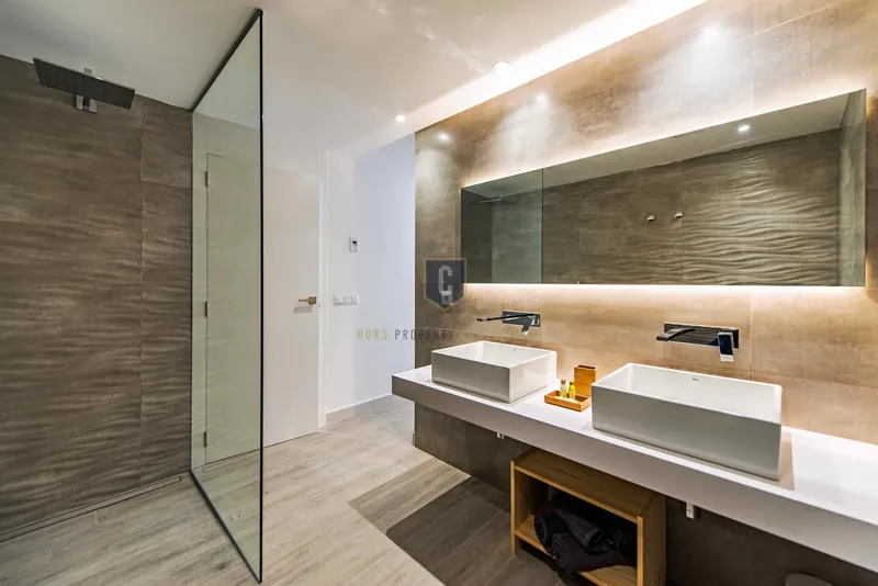 Penthouse port — photo 11