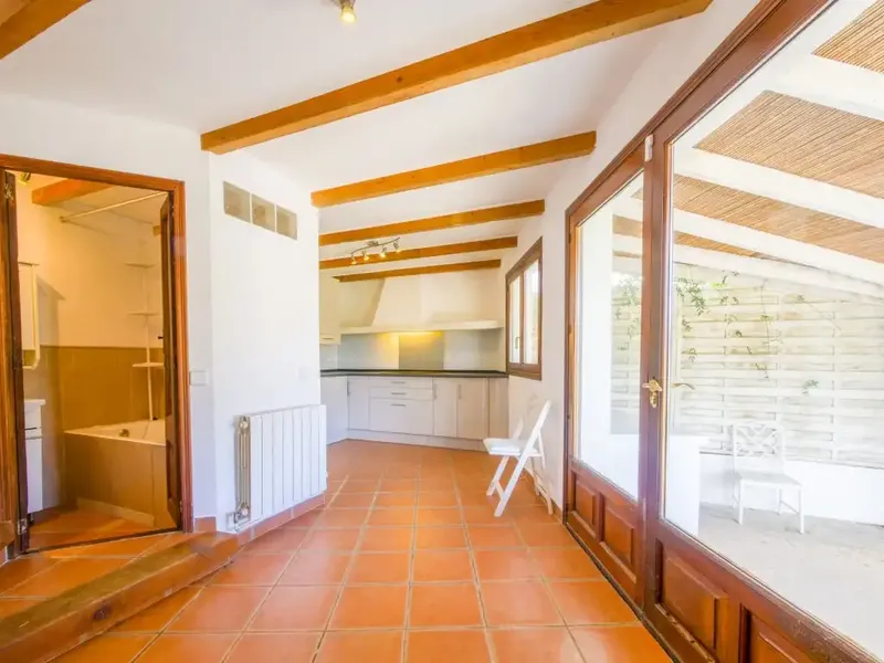 Charming country villa for sale in a picturesque location in Andratx, with stunning mountain views and a prime position — photo 7