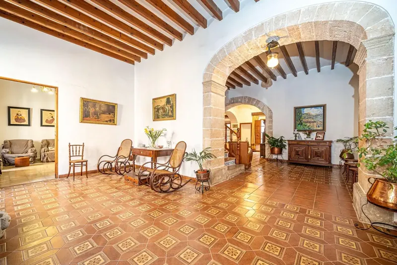 Spectacular country house with 7 bedrooms in Alaró — photo 6