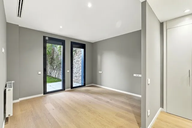 Contemporary garden apartment for sale in Son Quint, Palma — photo 11