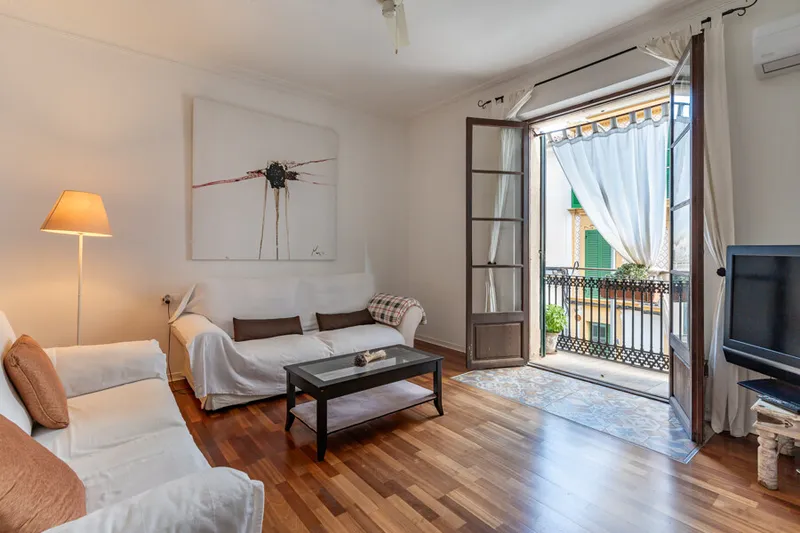 Fantastic Two-Bedroom Apartment with Balcony and Communal Roof Terrace in Santa Catalina — photo 1