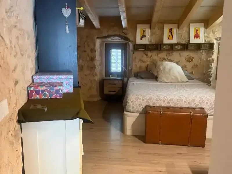 Apartamento de ALQUILER TEMPORAL l (desde mediados septiembre hasta fin de enero) tipo buhardilla, con entrada independiente en casa de pueb — photo 2