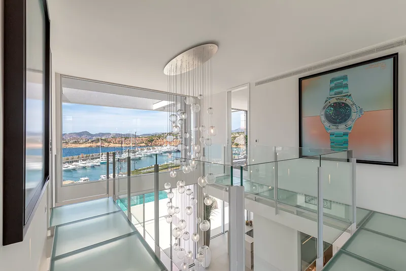 Exclusive new seafront luxury villa above Port Adriano — photo 9