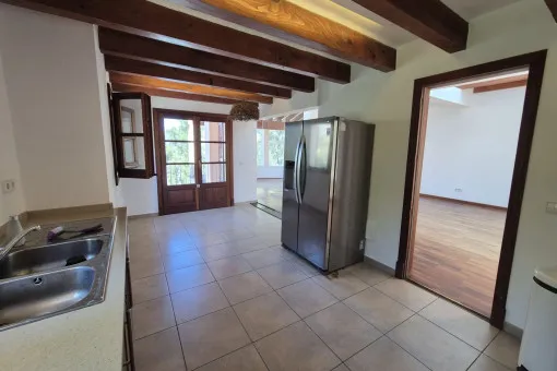Esporles, idyllic villa in a quiet location with a large pool and far-reaching views — photo 9