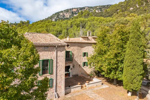 Valldemossa, historic manor house amidst nature near Valldemossa — photo 3