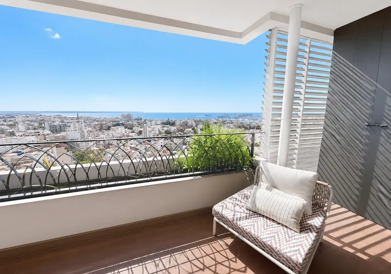 Exclusive property in the center of Palma with panoramic views of the entire bay of Mallorca — photo 6