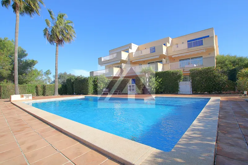 Apartment for rent Portocolom — photo 1