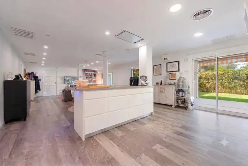 Bright and spacious ground floor apartment, fully renovated, for sale in Llenaire, Puerto Pollensa, a few meters from the beach — photo 8