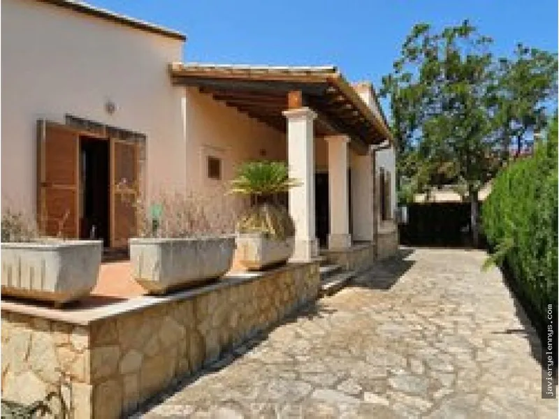 Rental of independent house or chalet on Calle de sa Volta — photo 3