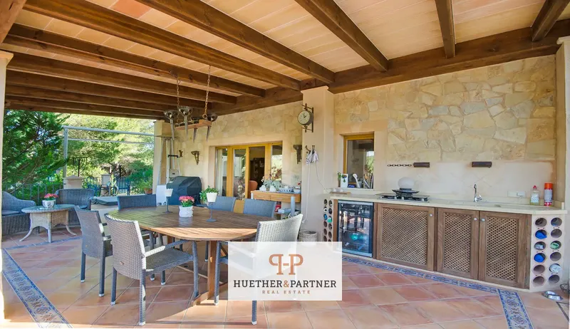 Buy a finca in Son Macià: a dream property with jacuzzi, sea views and independent living unit in Mallorca. — photo 12