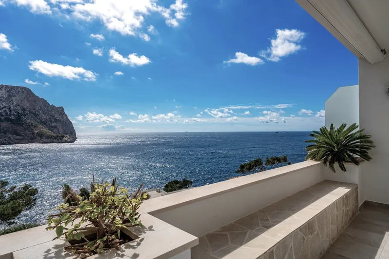 Stunning sea views in Cala Llamp, Puerto Andratx — photo 8