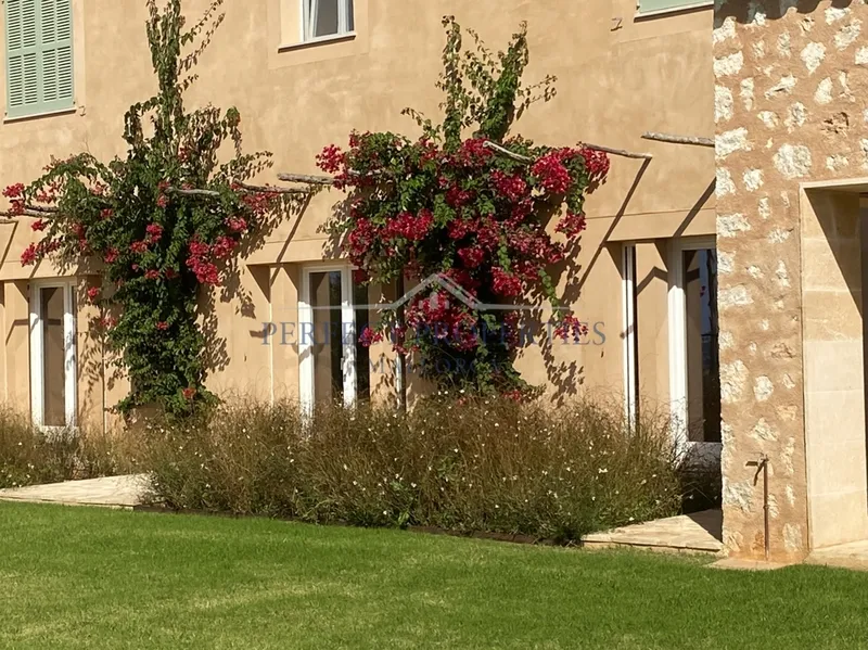 Brand new sea view luxury country home, only 3 km distance to Es Trenc Beach. — photo 12