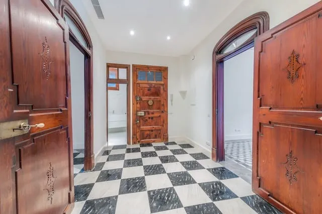 Apartment for sale in Sant Nicolau, Palma de Mallorca — photo 3