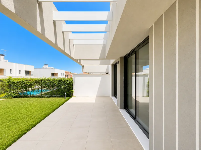 New modern villa in a prestigious area in Puig de Ros Mas — photo 3