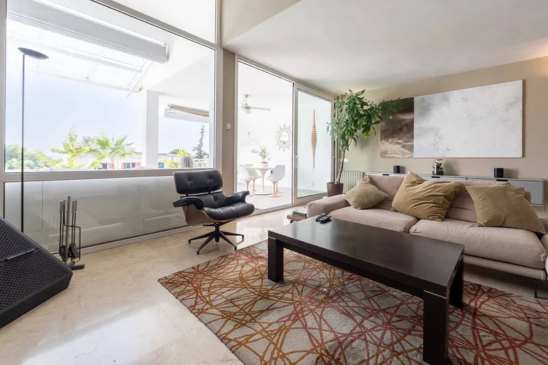 Elegant Townhouse with Sea Views in El Terreno with Roof Terrace, Private Pool and Home Cinema — photo 4