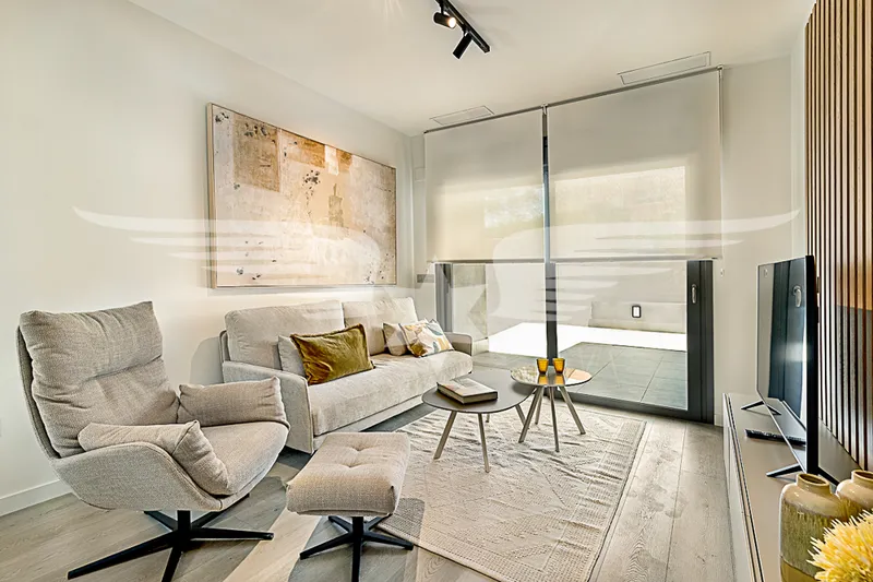 Modern apartment with south-facing balcony — photo 2