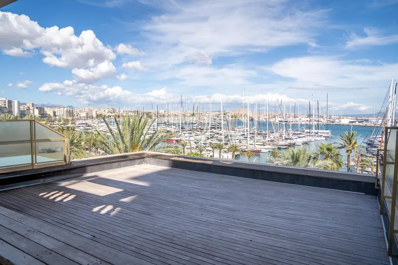 Apartment with panoramic views — photo 4