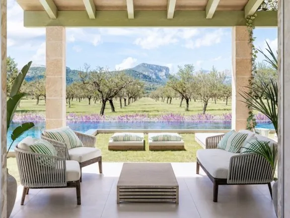 A Blank Canvas in Binissalem: Approved Villa Project on 24,860 m² of Rustic Land — photo 1