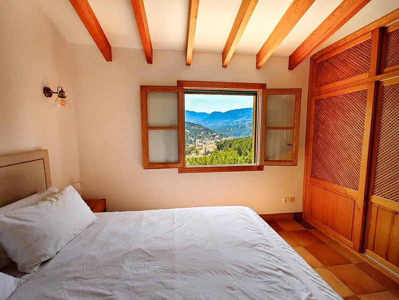 Apartment for sale in Port de Sóller with mountain views, pool and sunny terrace — photo 10