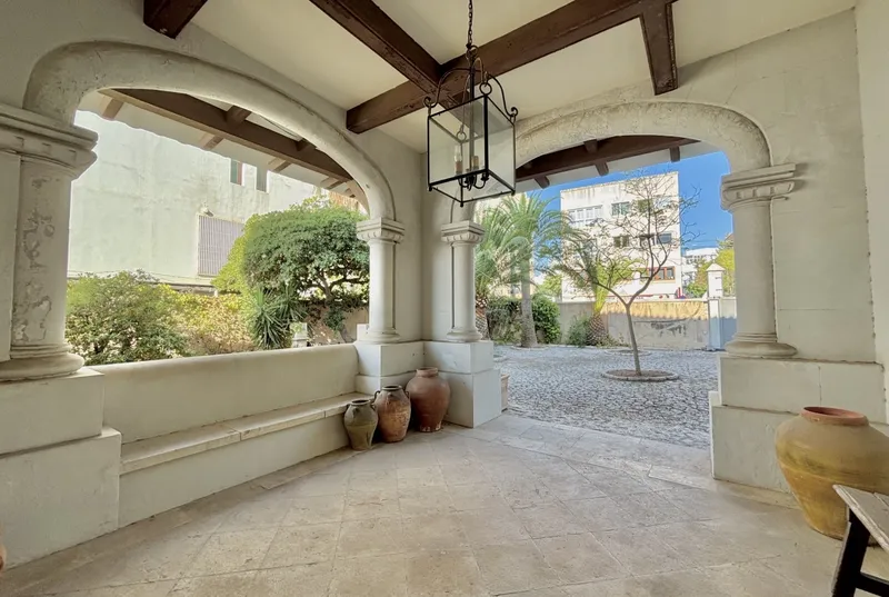 Señorial Villa in the Bay of Palma · A Unique Property — photo 11