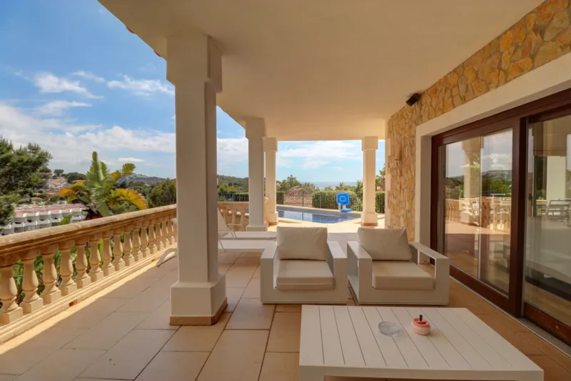Mediterranean villa with sea views, pool and garden - Villa with large garden (15223) — photo 5