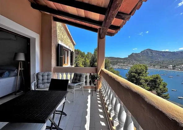 Flat / apartment in Soller — photo 1