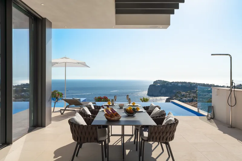 First occupancy! New build for sale high above Cala Llamp – Stunning modern villa with sea views — photo 3