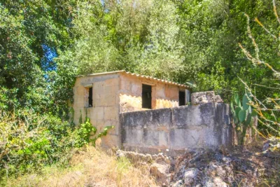 6456sqm Plot with 18sqm House in Artá — photo 1