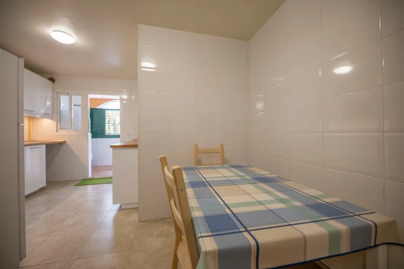 Large modern apartment with terrace and community pool in Sóller for longterm rent — photo 9