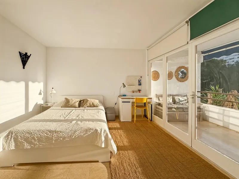 Renovated studio with communal pool in Cala Mayor — photo 1