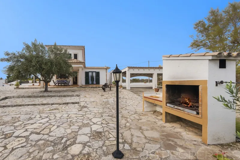Villa for sale in Pollensa / Pollença, Mallorca — photo 4