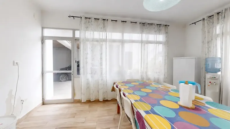 In the heart of Porreres, this spacious village house stands out for its generous dimensions and variety of spaces — photo 11