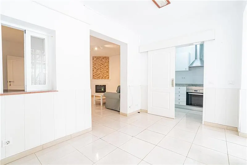 Freehold ground-floor apartment with terrace and garden on a plot of approx. 226 m². — photo 5