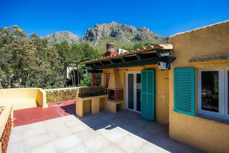 Located in the quiet residential area of Betlem, near the picturesque coastal town of Colònia de Sant Pere (municipality of Artà), it is — photo 4
