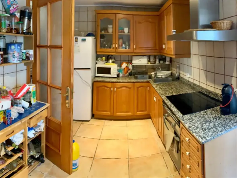 Purchase opportunity. House in very good condition, equipped and furnished. Includes underground double parking. House with two bathrooms, two bedrooms — photo 7