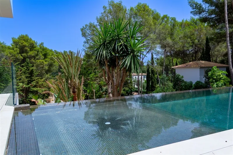 Prestigious Modern Villa for Sale with Panoramic Views in Palma - Son Vida — photo 9