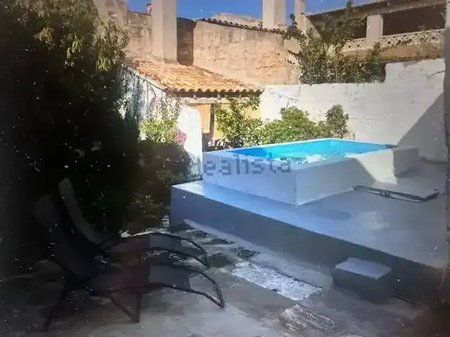 Casa recién reformada lista para entrar a vivir , aparcamiento en la puerta muy centrica a todos los servicio y ha 7 minutos de la playa de  — photo 1