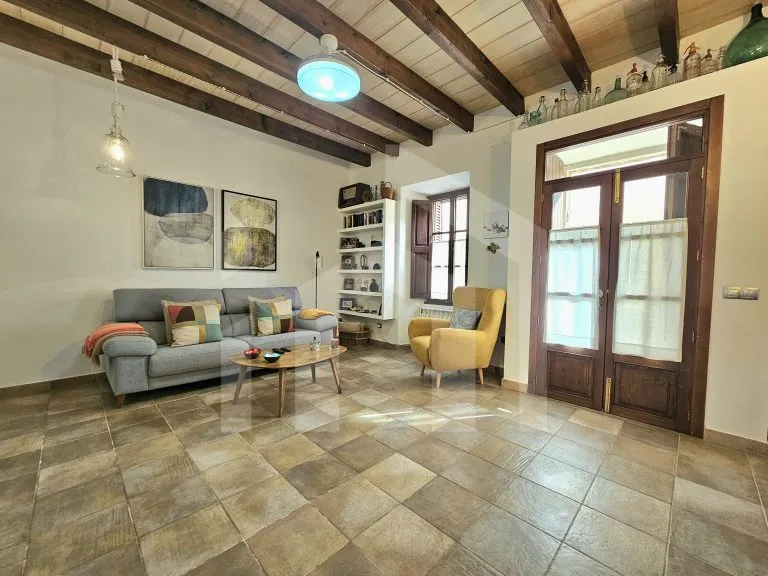 House in Santa Maria — photo 2