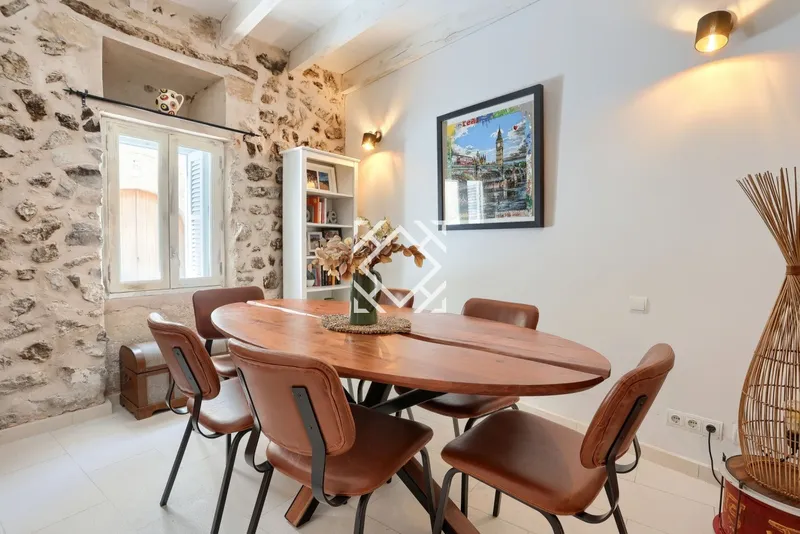 House for sale with large terrace and swimming pool near the historic centre of Pollensa, Mallorca. — photo 8