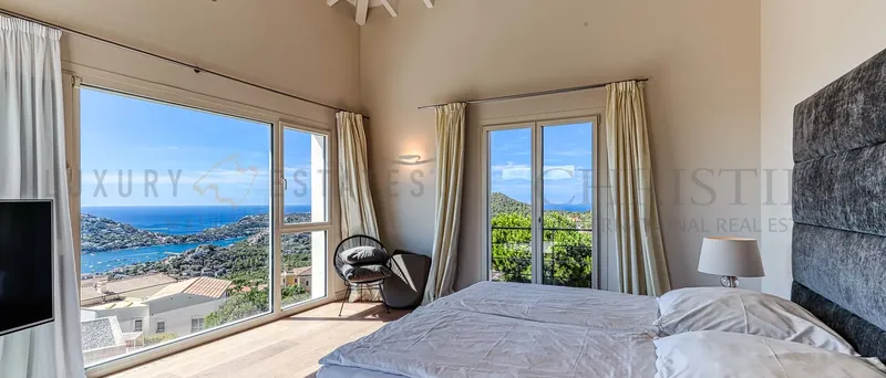Modern Mediterranean villa in Port Andratx with panoramic sea views — photo 8
