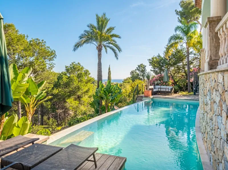 Luxury villa in Costa D'en Blanes: panoramic views, infinity pool and spa — photo 1