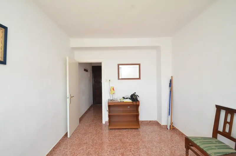 Interesting opportunity on Calle Indalecio Prieto, Palma — photo 10
