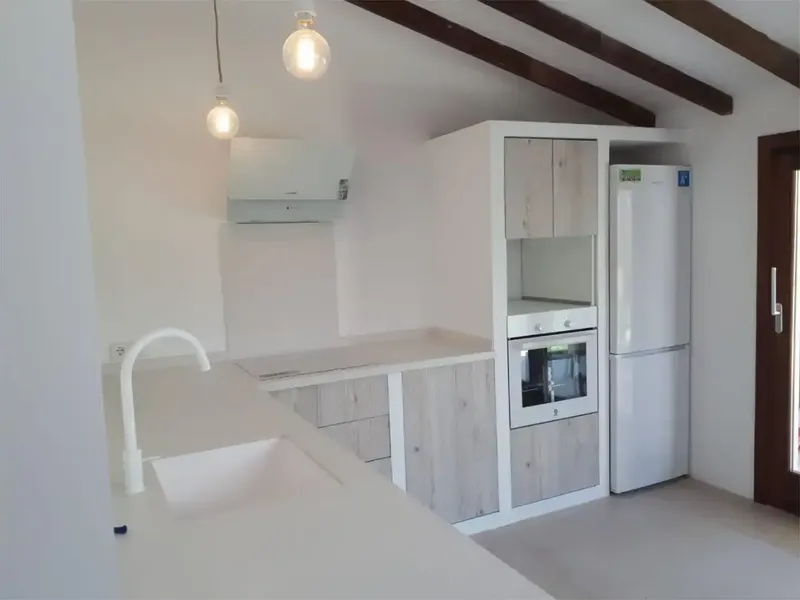 Preciosa casa típica mallorquina de 200 m2 con jardín y piscina en terreno de 638 m2 con fabulosos vistas a la Serra de Tramuntana. La casa — photo 12