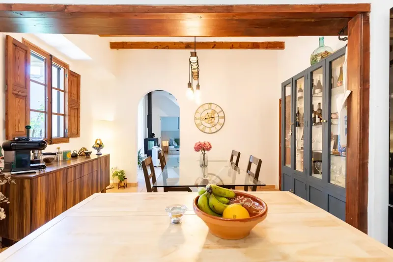 Townhouse with Holiday License for 8 guests and authentic Mallorcan charm in Ariany — photo 12