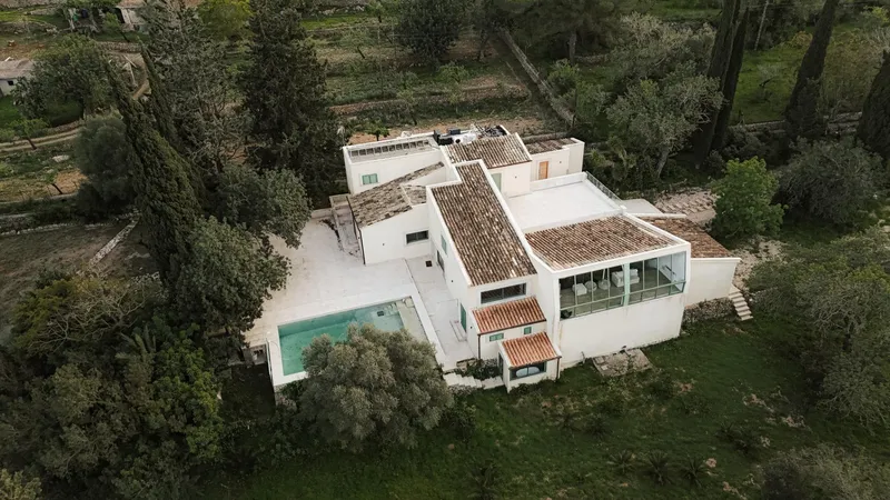 Detached house in Esporles — photo 1