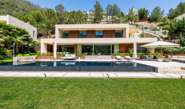 Elegant modern villa in Son Vida surrounded by nature and privacy — photo 4