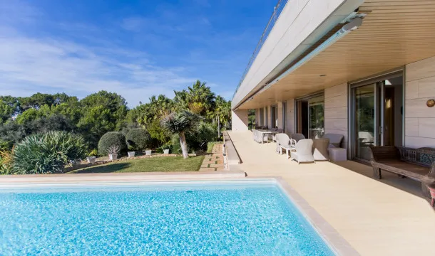 Charming villa with spectacular views in Puntiró, Palma — photo 7